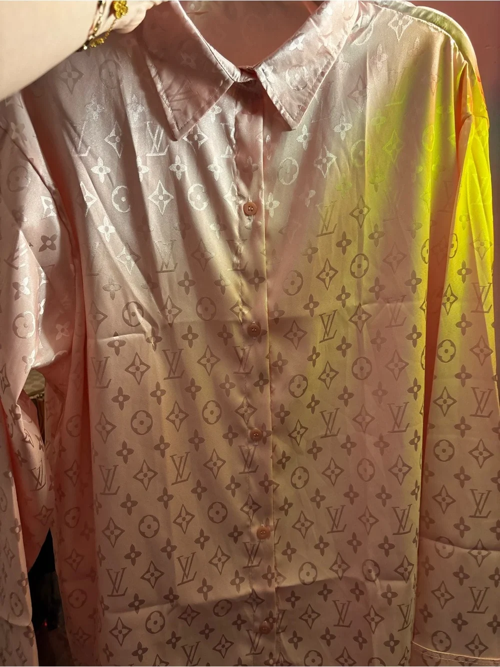 Mthe boutique Shop refined pale